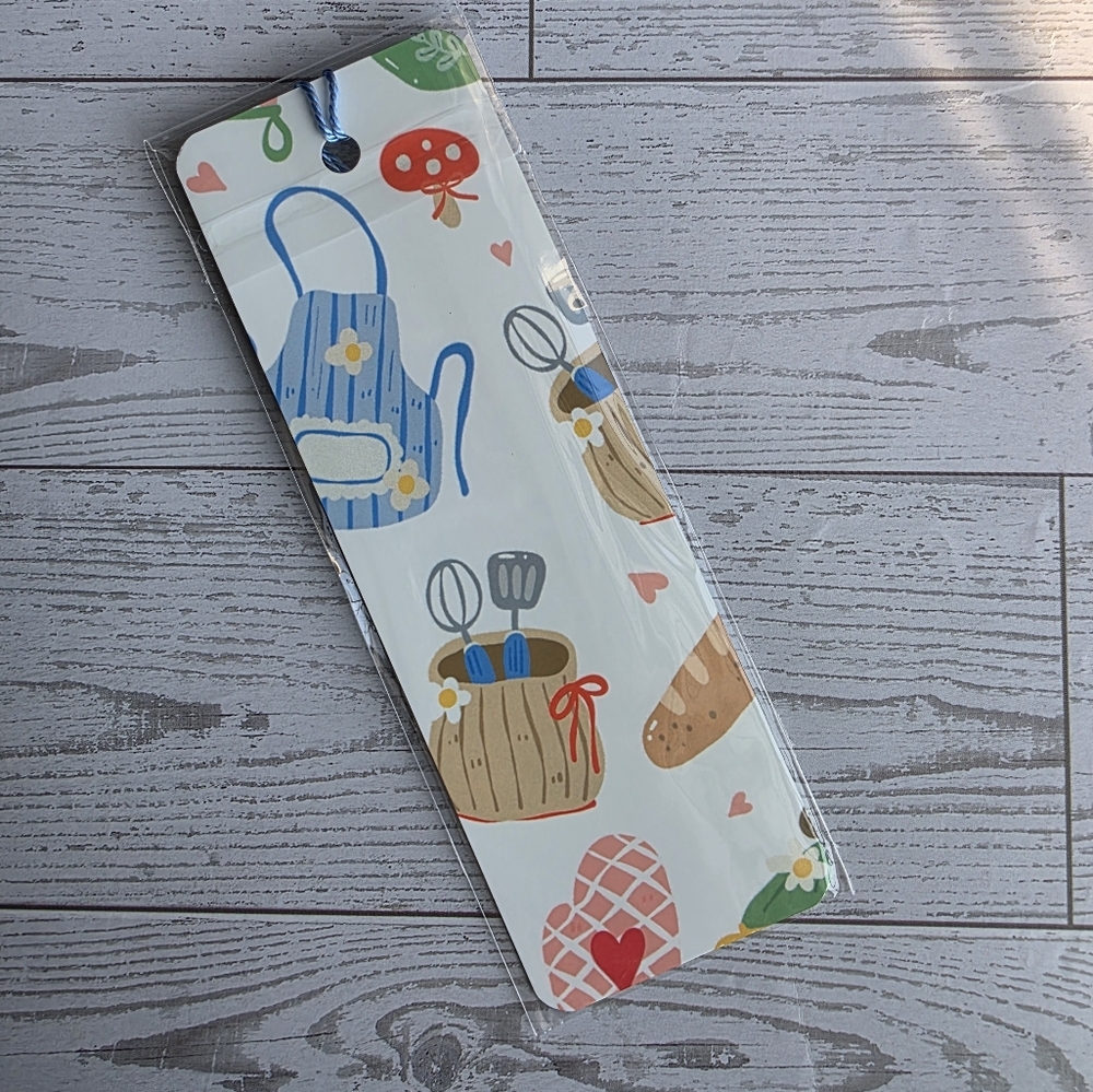 🍳 Kitchen-Themed Metal Bookmark – Gift for Cooks, Foodies & Book Lovers